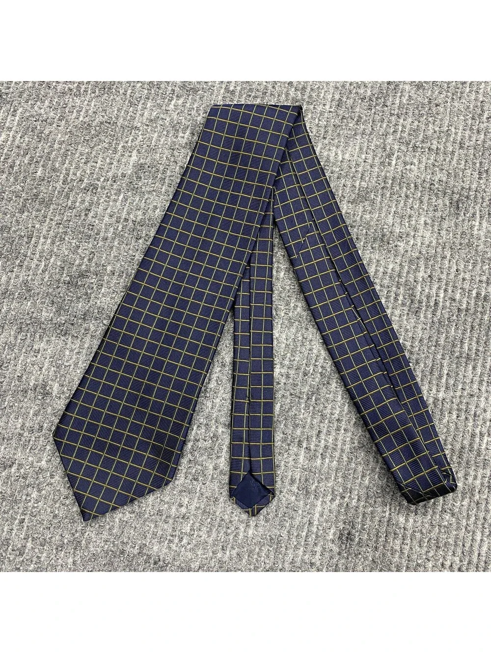 Brooks Brothers Makers Necktie Navy Olive Green Grid Check Textured Silk Tie USA